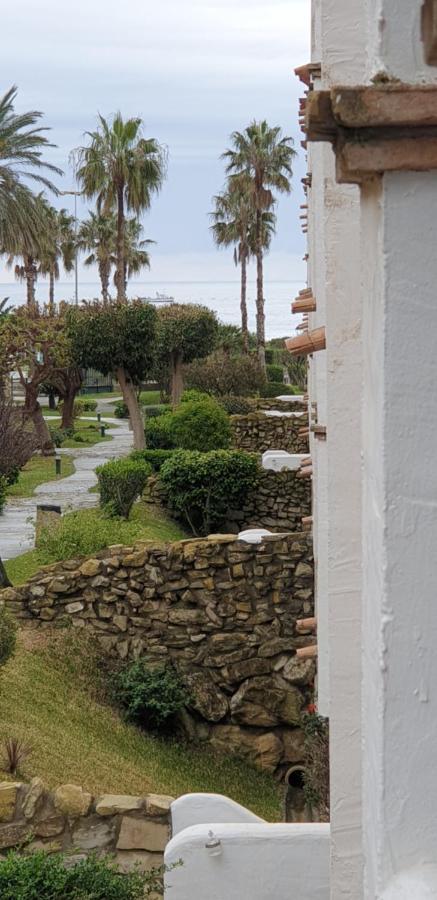 Apartamentos Atlanterra Costa Y Sol Zahara de los Atunes Exteriör bild