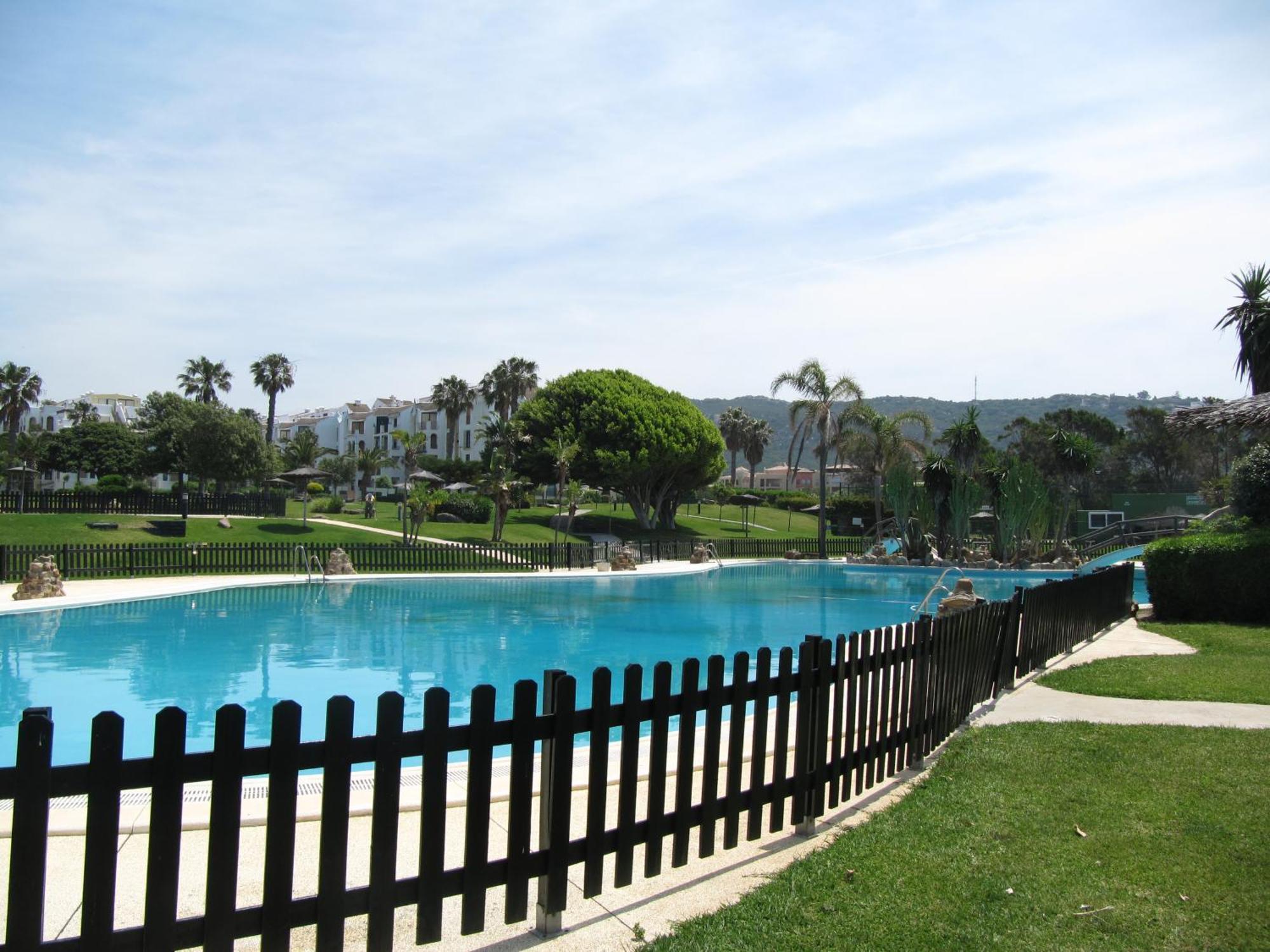 Apartamentos Atlanterra Costa Y Sol Zahara de los Atunes Exteriör bild