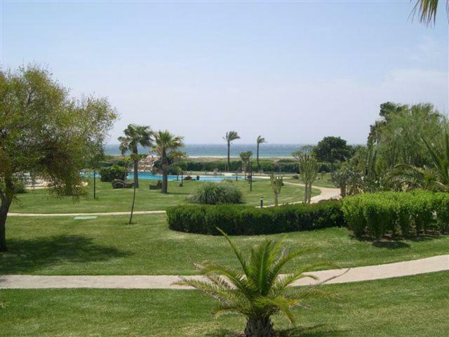 Apartamentos Atlanterra Costa Y Sol Zahara de los Atunes Exteriör bild