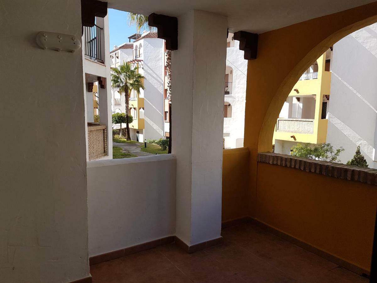 Apartamentos Atlanterra Costa Y Sol Zahara de los Atunes Exteriör bild